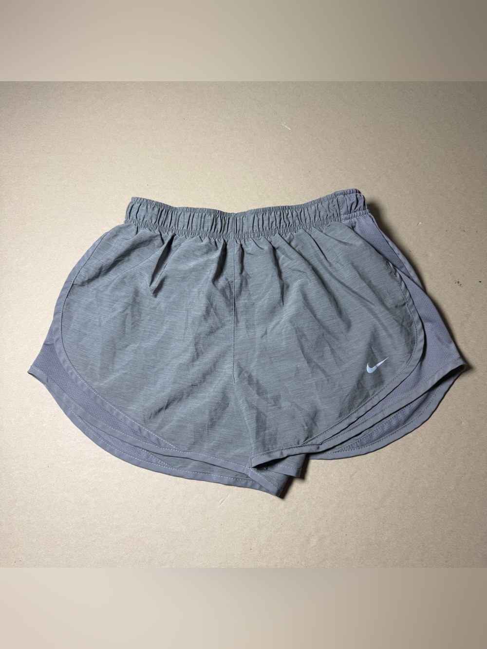 Nike Dri-fit Tempo running shorts swoosh logo walking womens medium lined